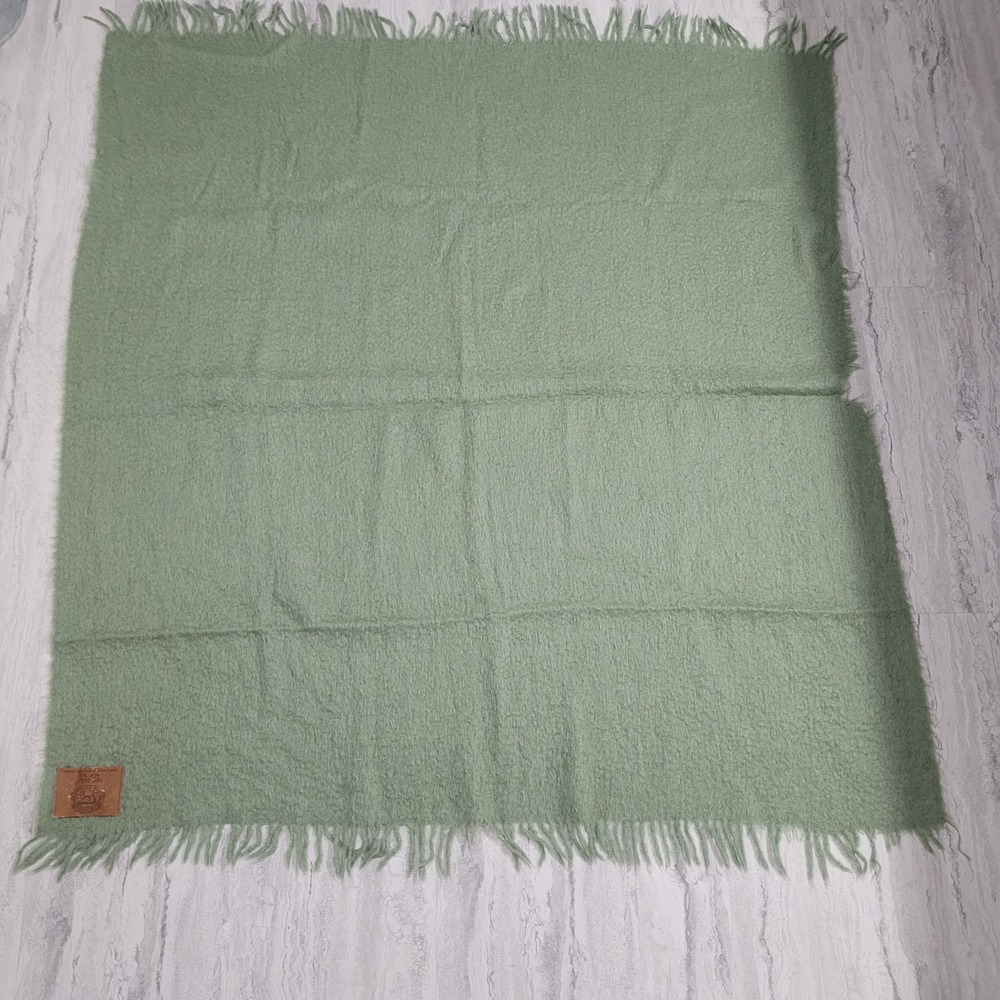 Compagnia Lane Preziose 100% Mohair Green Blanket 58x55